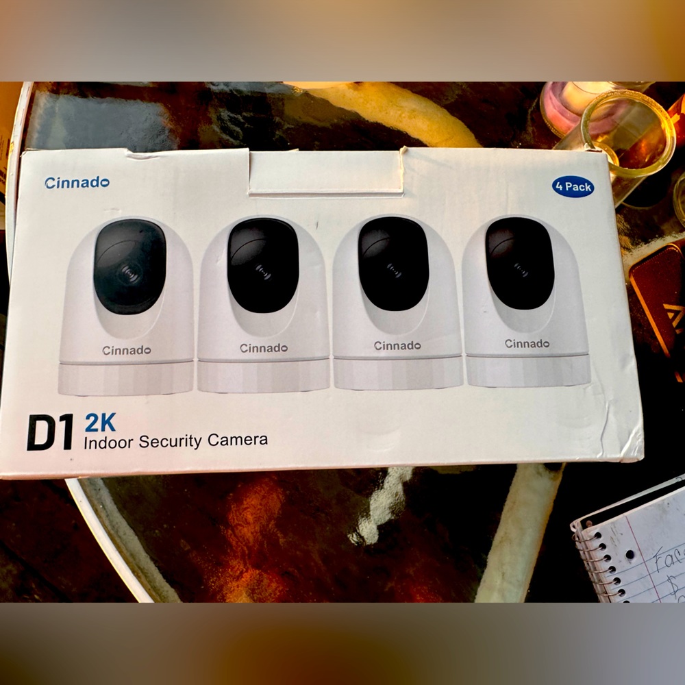 Cinnado 4 camera system- like new